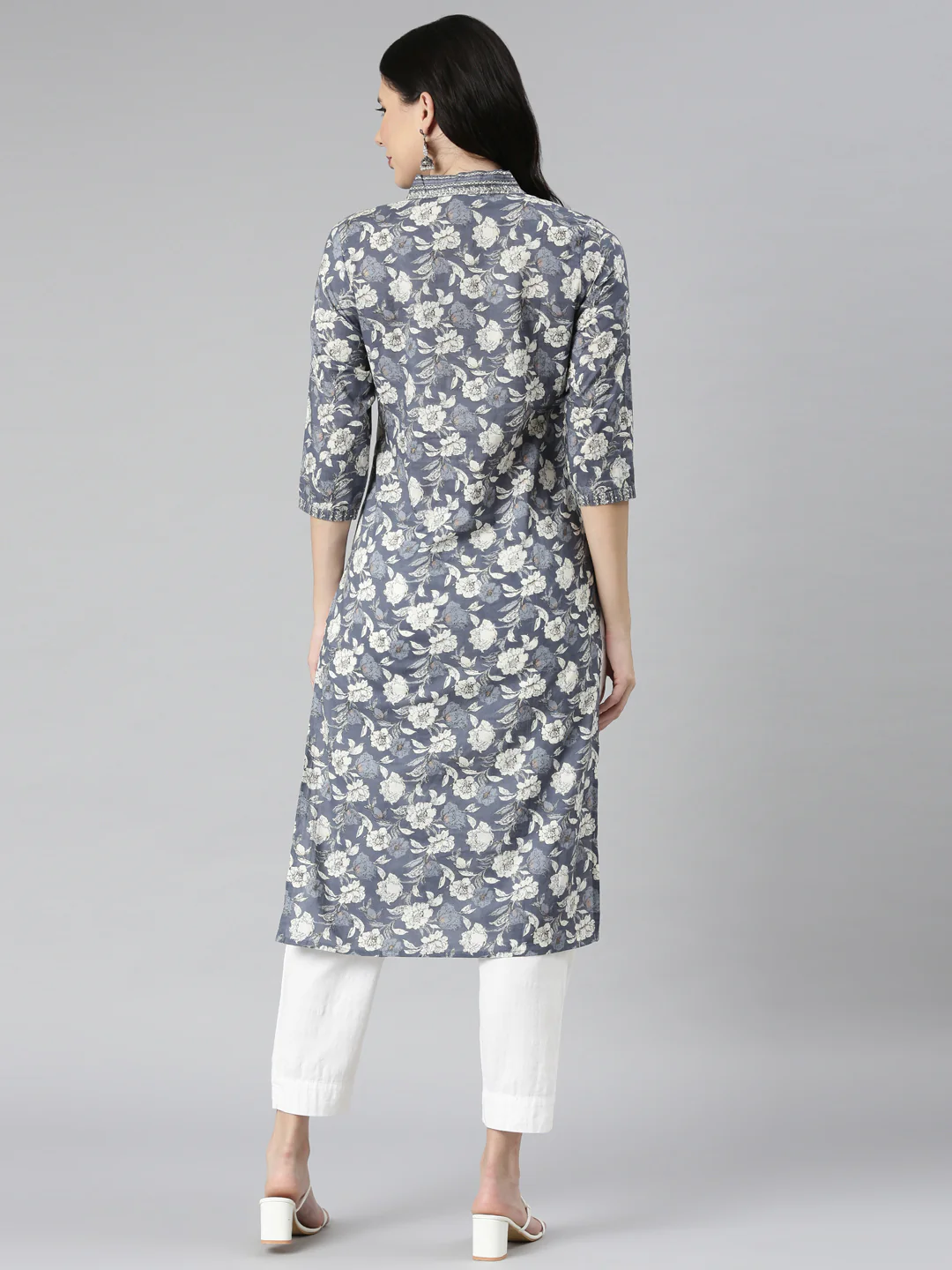 Neerus Grey Casual Floral Straight Kurta - Image 4