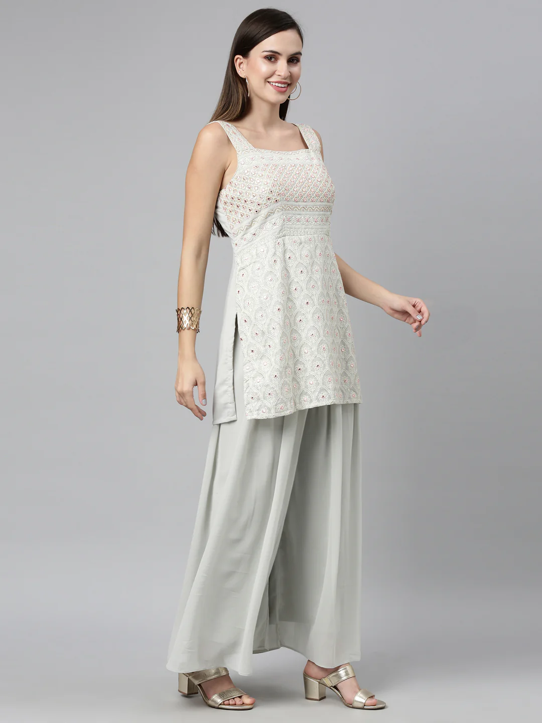 Neerus Grey Color Poly Georgette Fabric Kurta Sets With Dupatta - Image 2