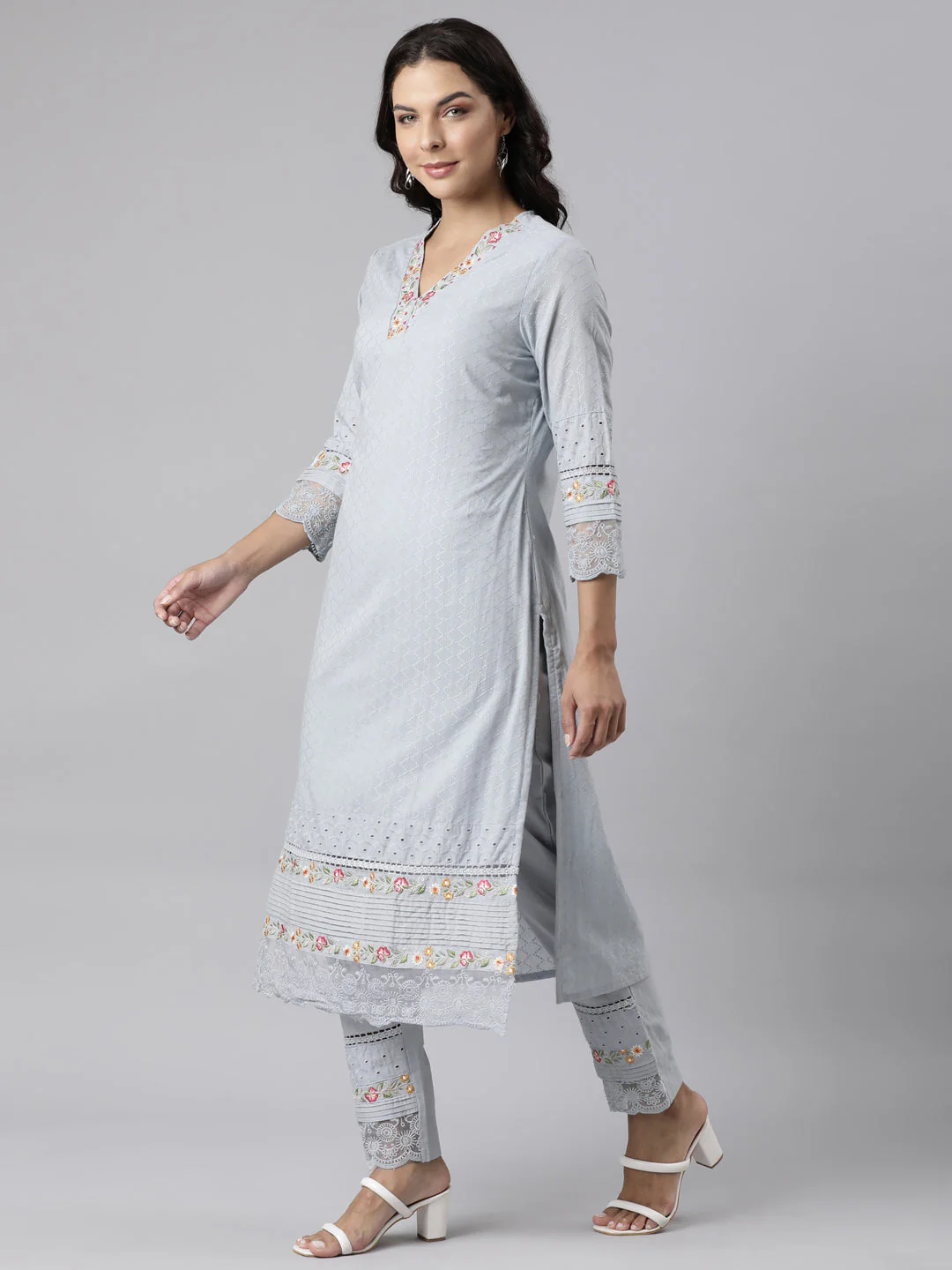 Neerus Grey Panelled Scalloped Yoke Design Kurta And Trousers With Dupatta - Image 2