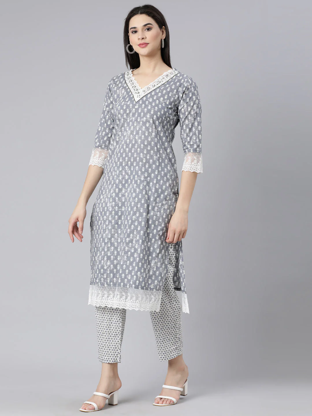 Neerus Grey Panelled Straight Printed Kurta And Trousers With Dupatta - Image 2