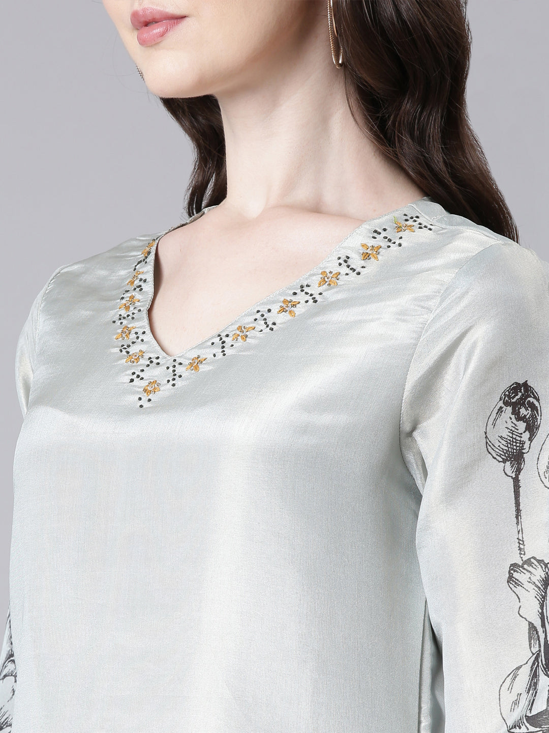 Neerus Grey Printed Straight Kurta and Trousers With Dupatta - Image 4