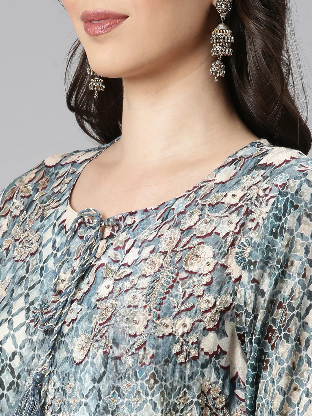 Neerus Grey Printed Straight Kurta and Trousers With Dupatta - Image 4