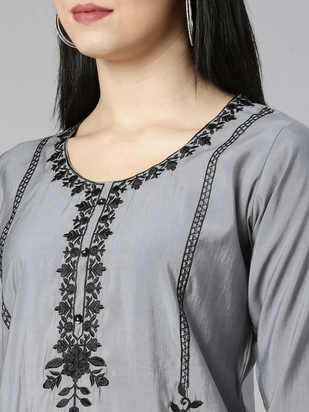 Neerus Grey Regular Straight Floral Kurta And Trousers With Dupatta - Image 4