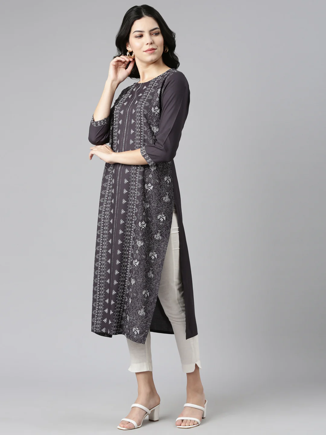 Neerus Grey Regular Straight Printed Kurta - Image 2