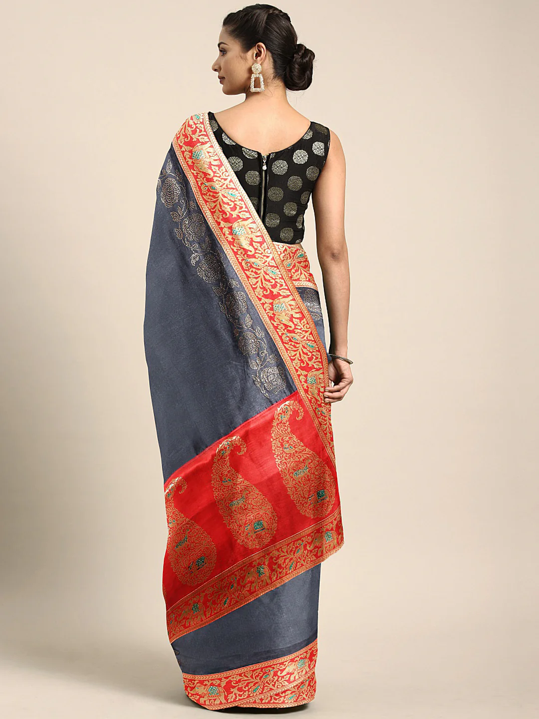 Neerus Grey Solid Jute Silk Saree With Beads And Stones - Image 2