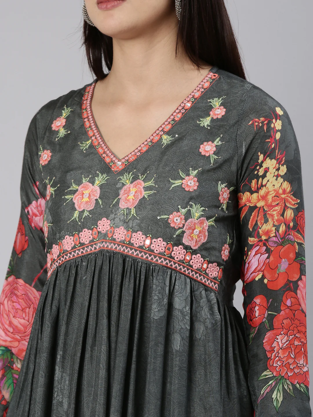 Neerus Grey Straight Casual Floral Dress - Image 4