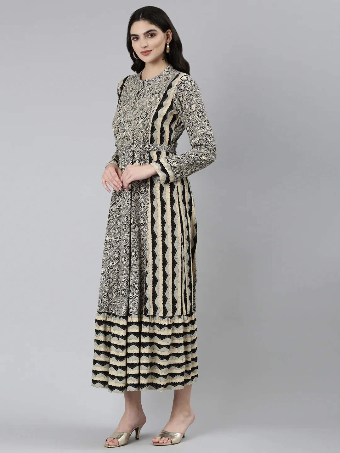 Neerus Grey Straight Casual Floral Dresses - Image 2