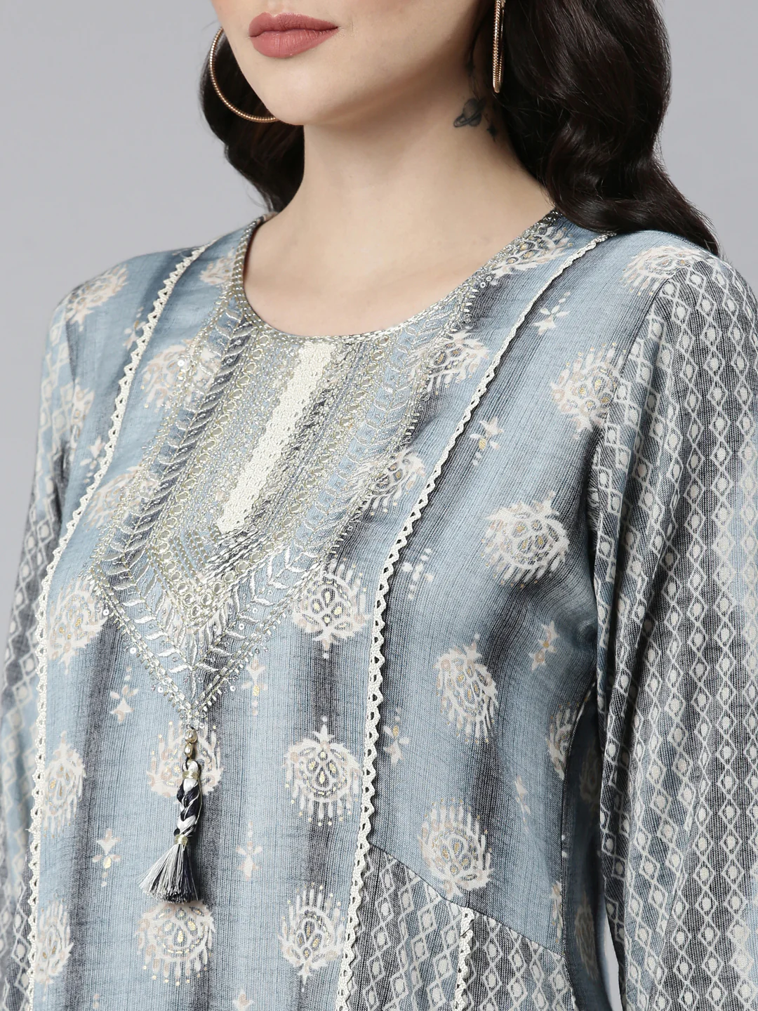 Neerus Grey Straight Casual Printed Dress - Image 4