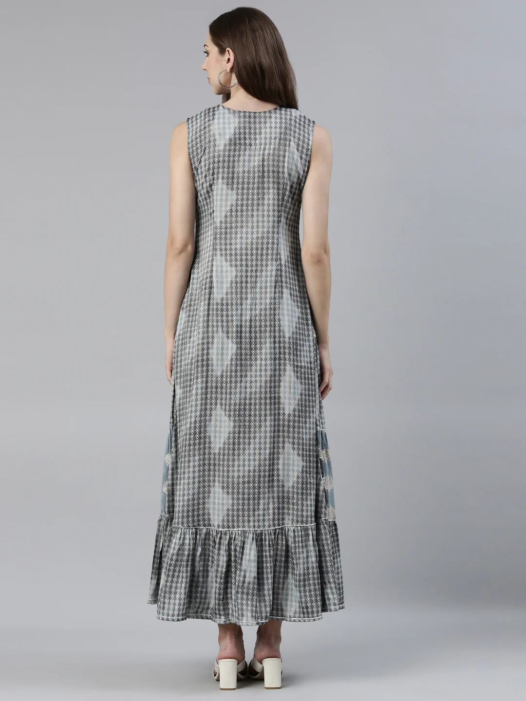 Neerus Grey Straight Regular Viscose Rayon Kurta - Image 3
