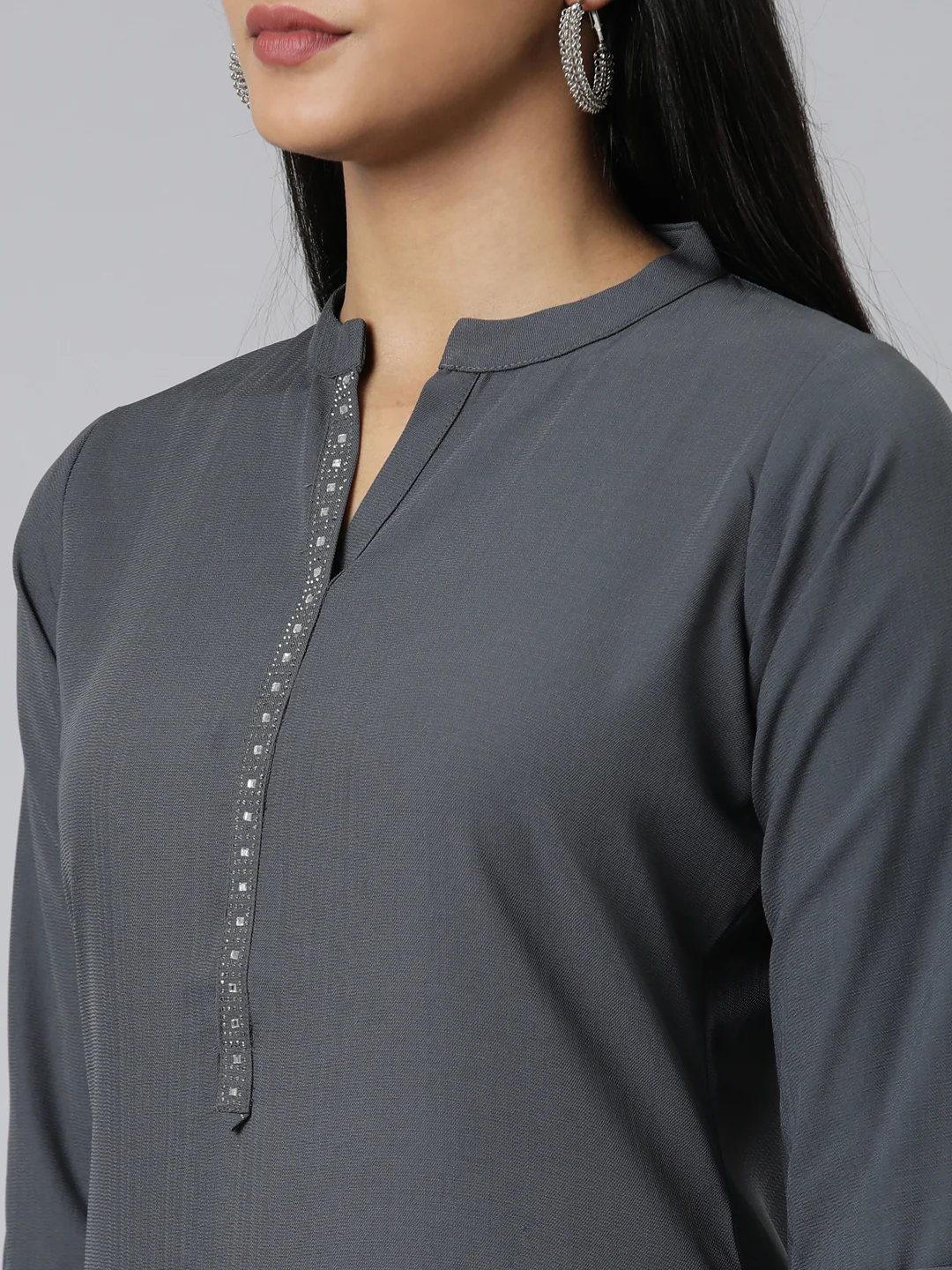 Neerus Grey Straight Solid Viscose Rayon Kurta - Image 4