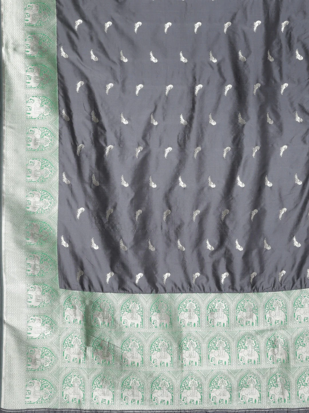 Neerus Grey Textured Saree With Blouse - Image 4