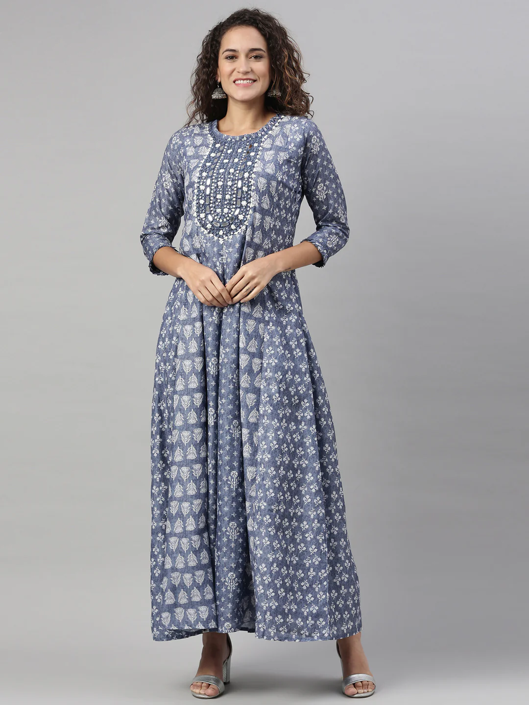 Neerus Indigo Color Model Fabric Kurta - Image 7
