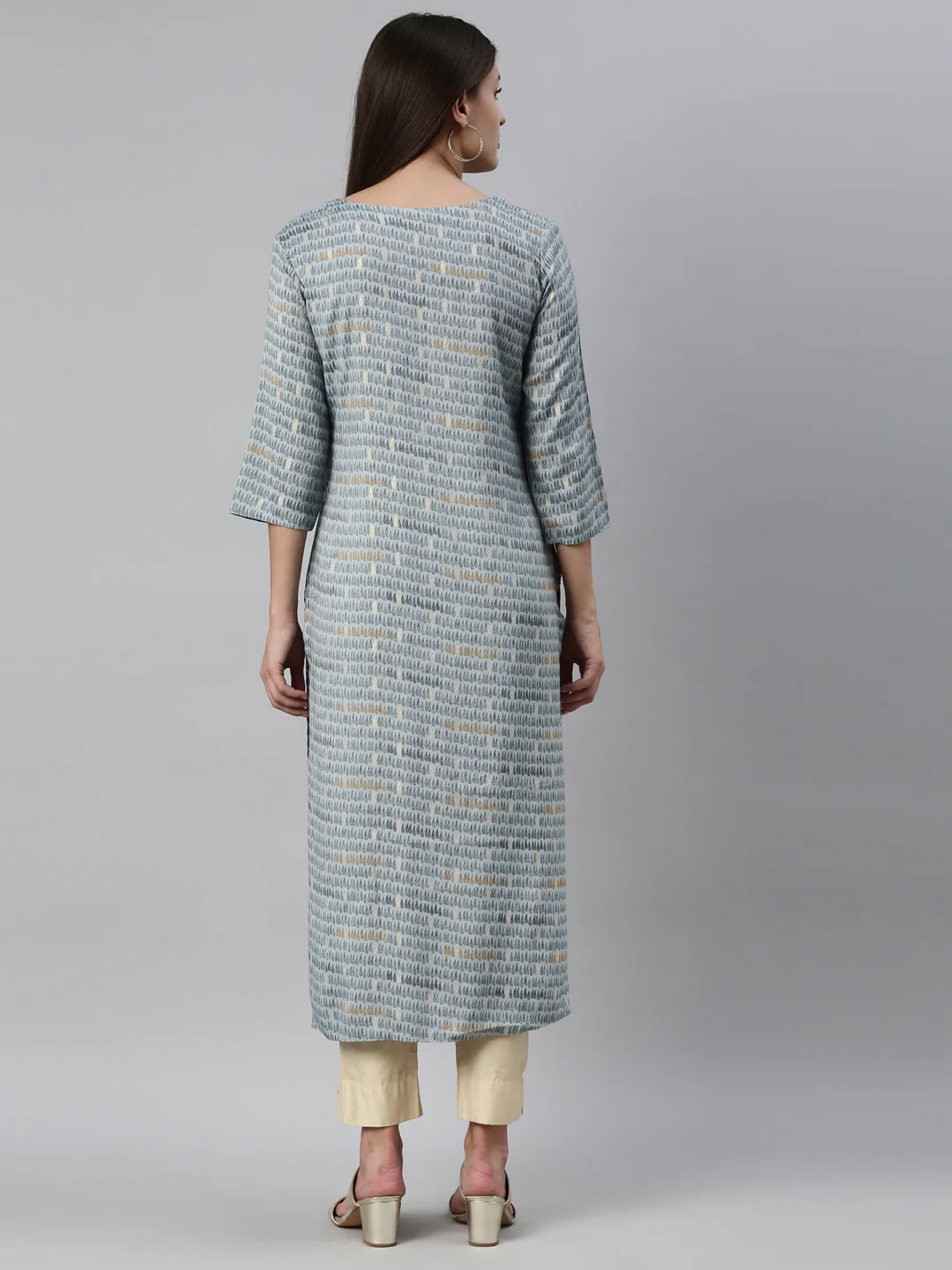 Neerus Indigo Color Slub Rayon Fabric Kurta - Image 5