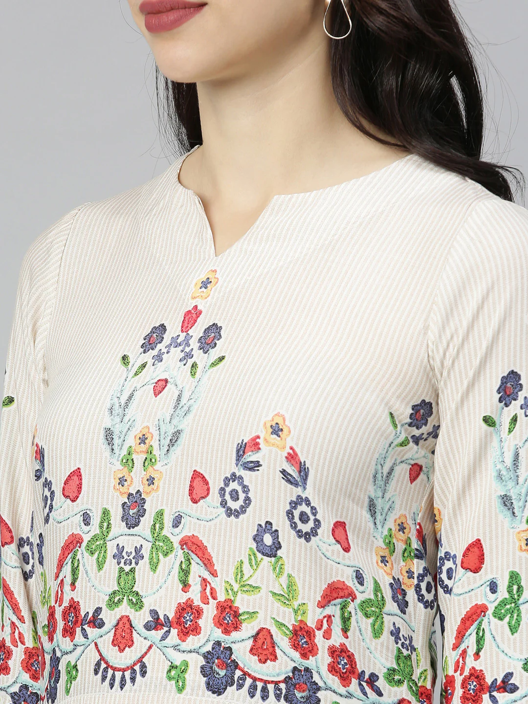 Neerus Ivory Embroidered Straight Kurta - Image 2