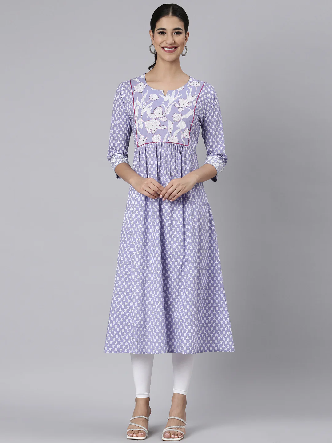 Neerus Lavender Casual Floral Straight Kurta