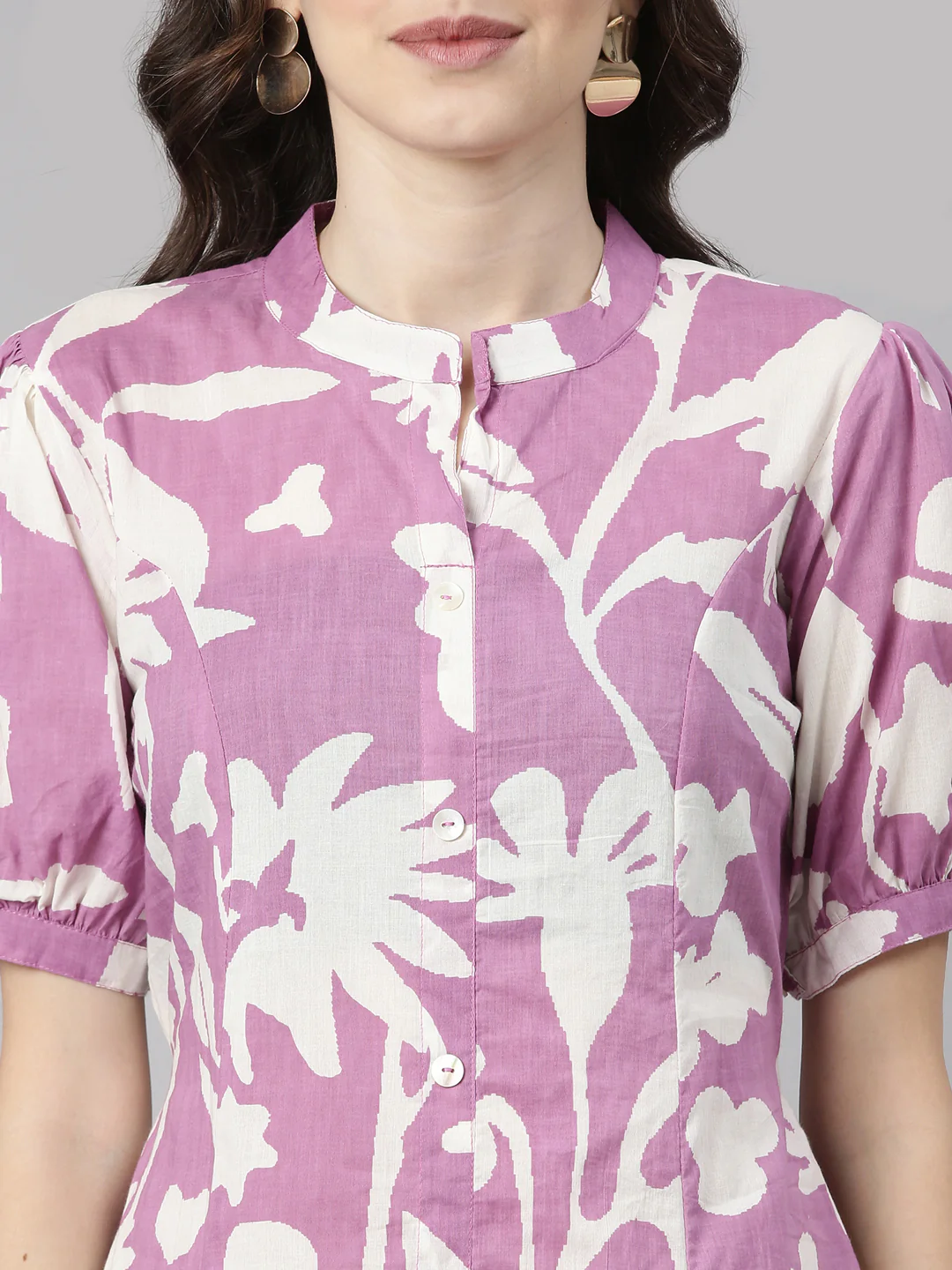 Neerus Lavender Casual Floral Straight Kurta - Image 4