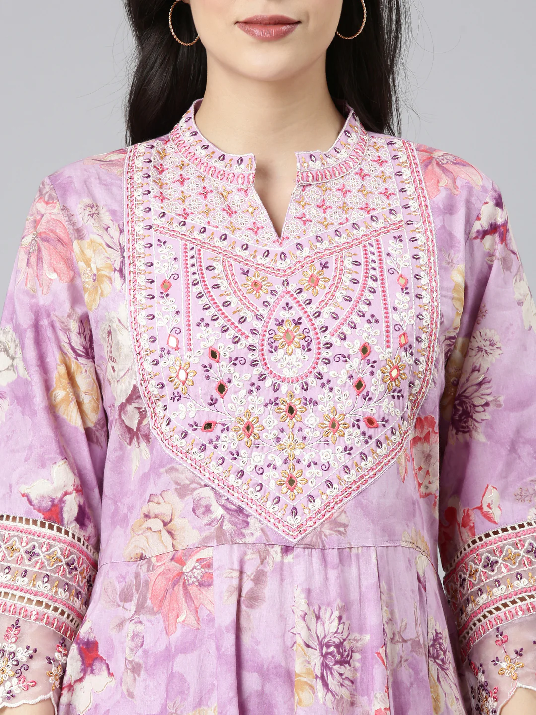 Neerus Lavender Embroidered Anarkali Kurta and Trousers With Dupatta - Image 4