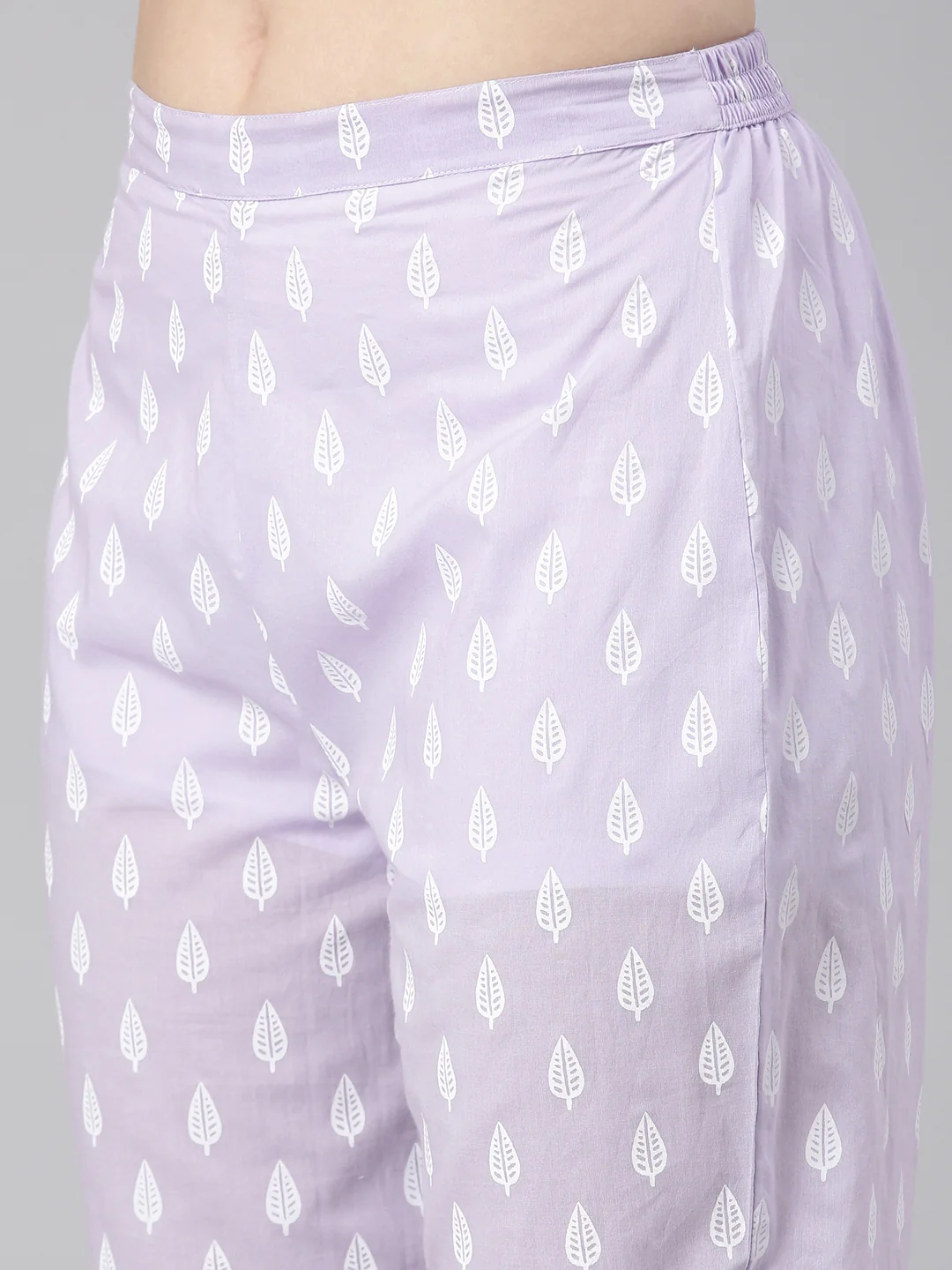 Neerus Lavender Printed Anarkali Kurta and Trousers With Dupatta and with bag - Image 6