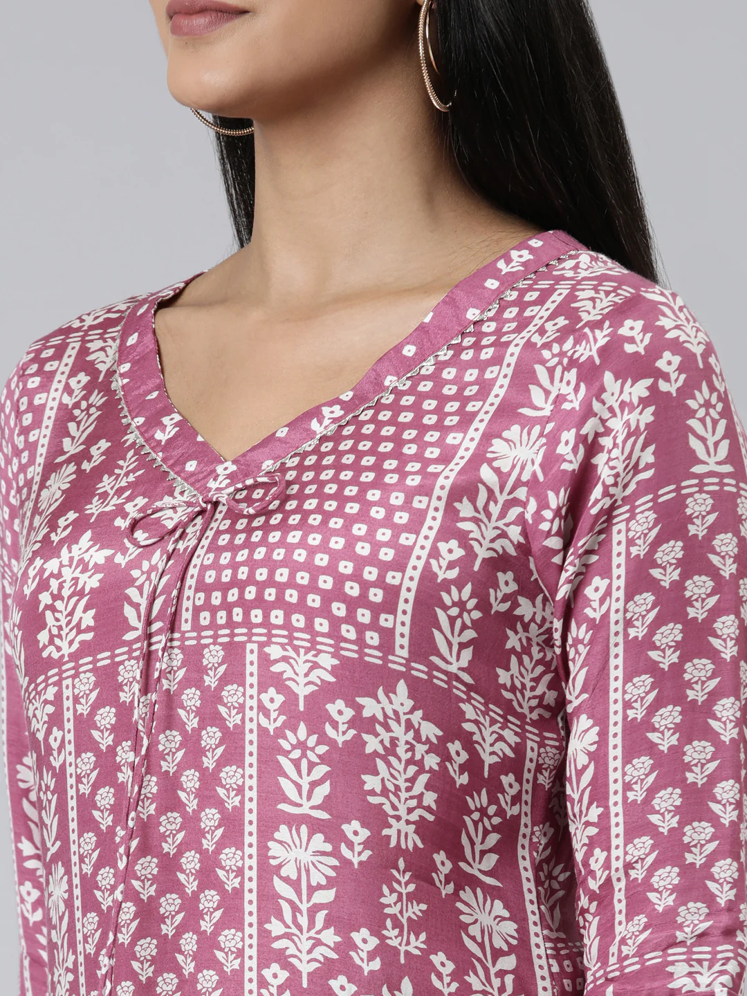 Neerus Lavender Regular Calf Length Printed Kurta Printed Palazzos - Image 5