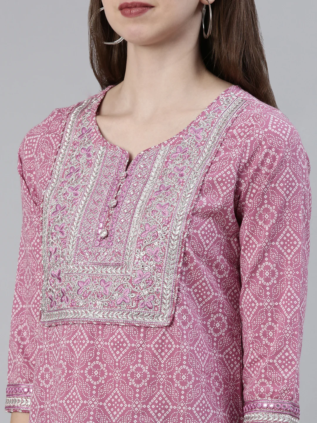 Neerus Lavender Regular Knee Length Printed Kurta Solid Trousers With Dupatta - Image 4