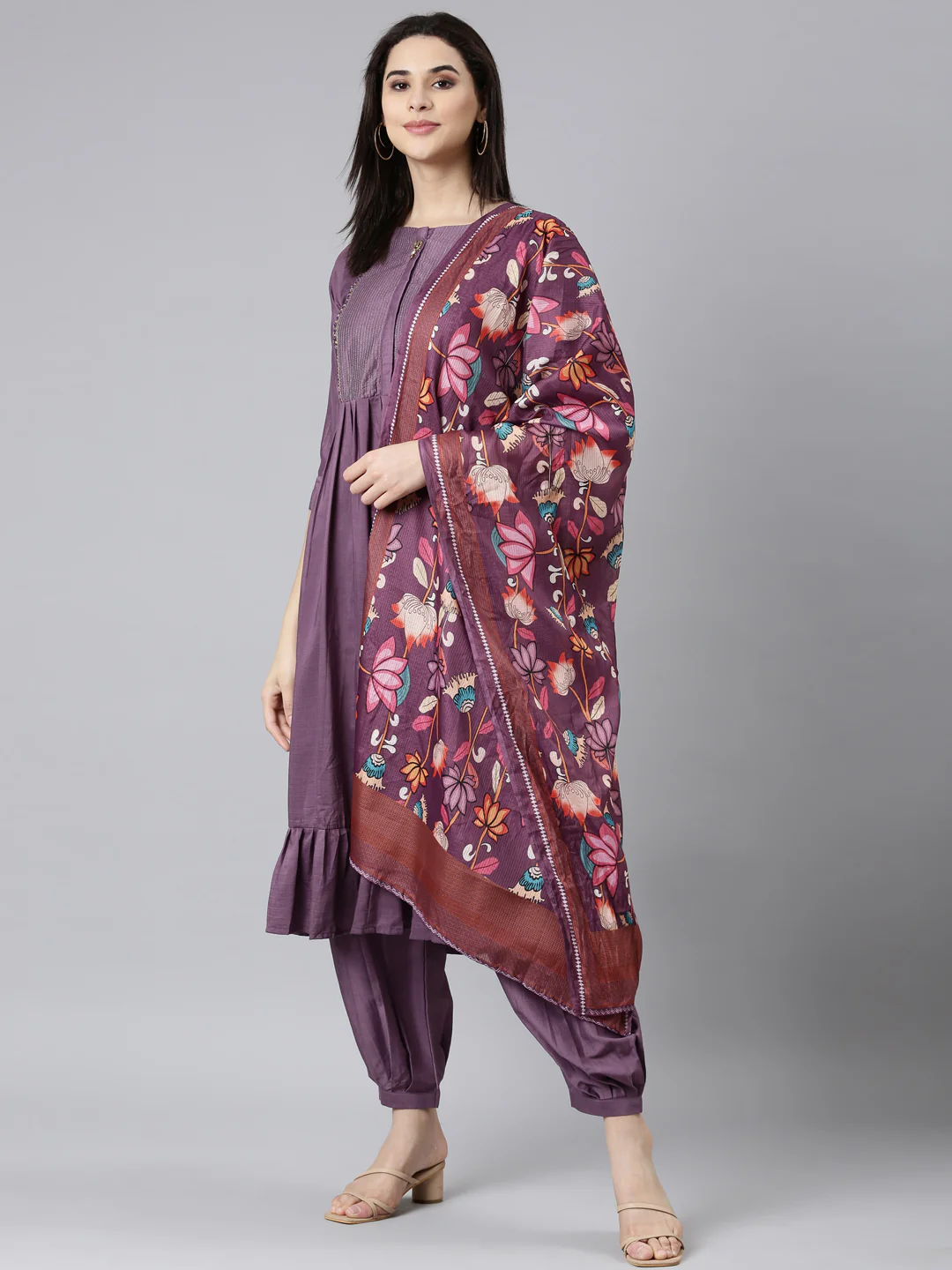 Neerus Lavender Regular Straight Solid Kurta And Salwar With Dupatta - Image 5