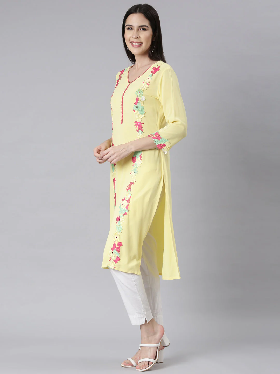 Neerus Lemon Panelled Straight Embellished Kurta - Image 2