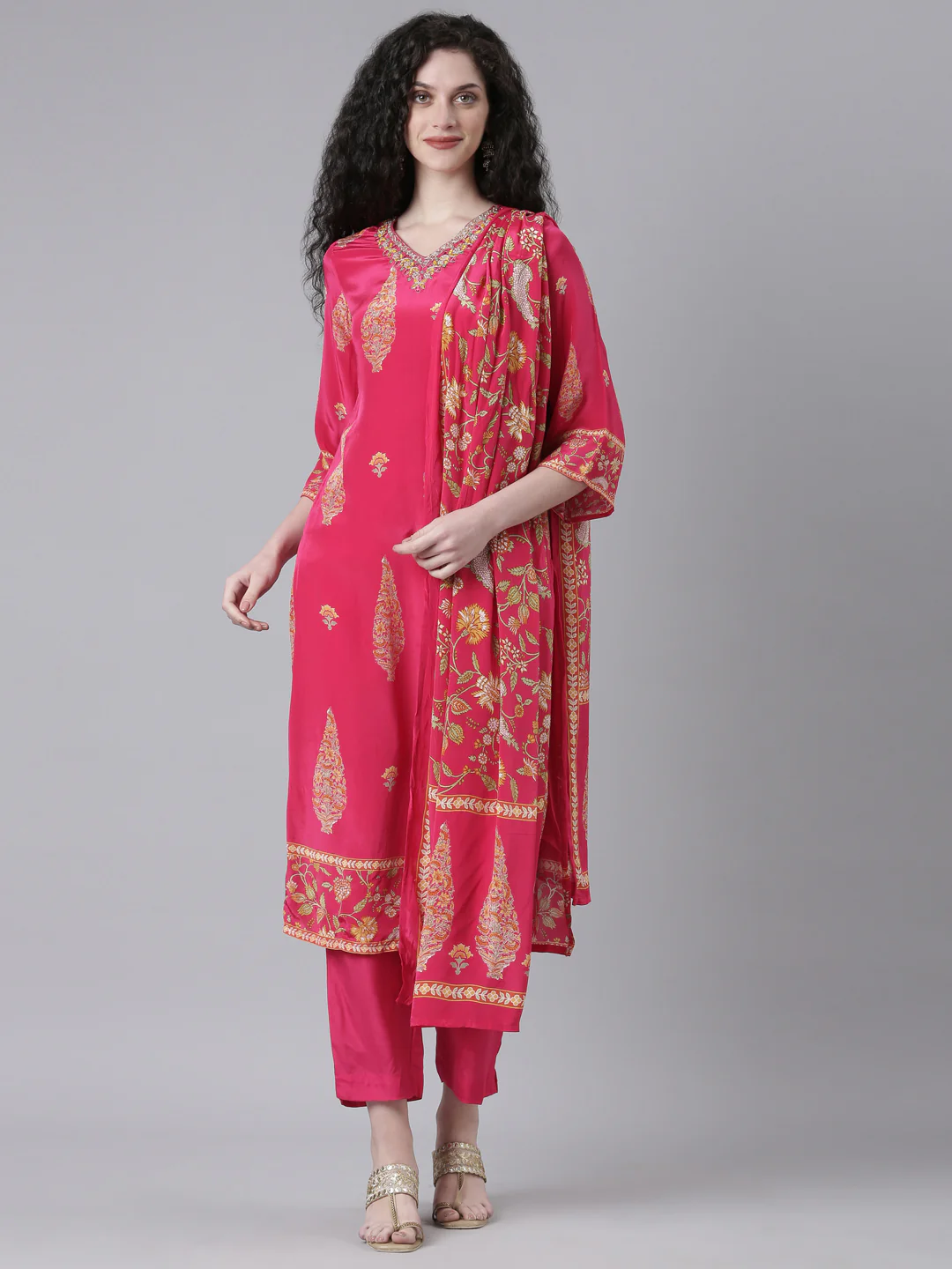 Neerus Magenta Printed Straight Kurta and Trousers With Dupatta