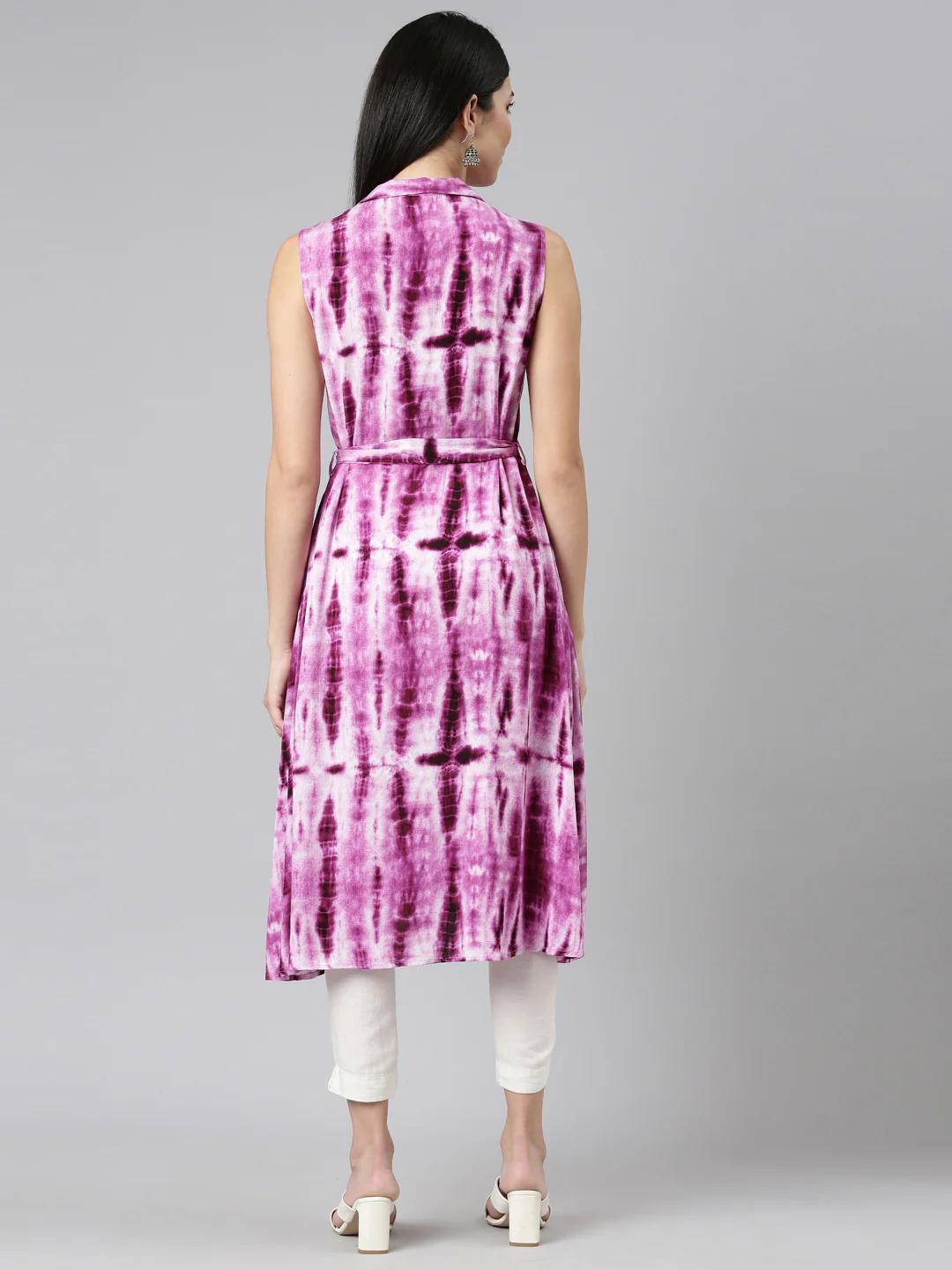 Neerus Magenta Regular A-Line Printed Kurta - Image 3