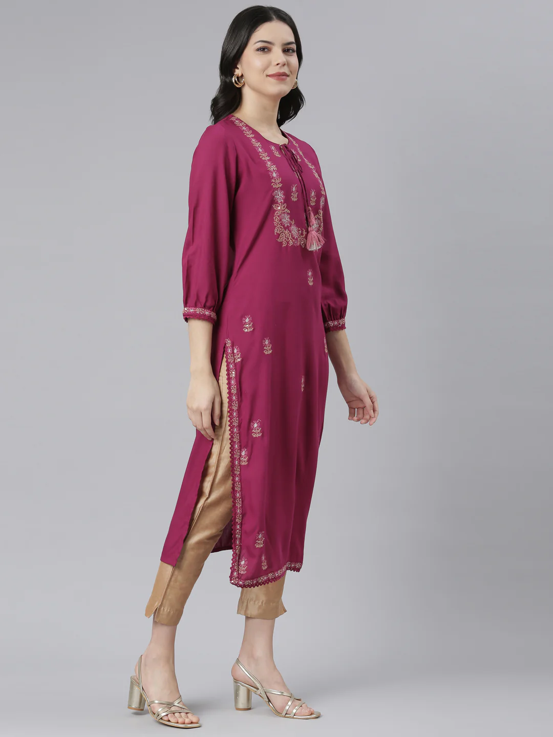 Neerus Magenta Regular Straight Floral Kurta - Image 2