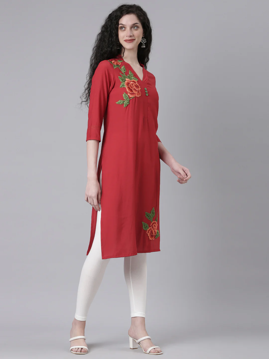 Neerus Maroon Casual Solid Straight Kurta - Image 2