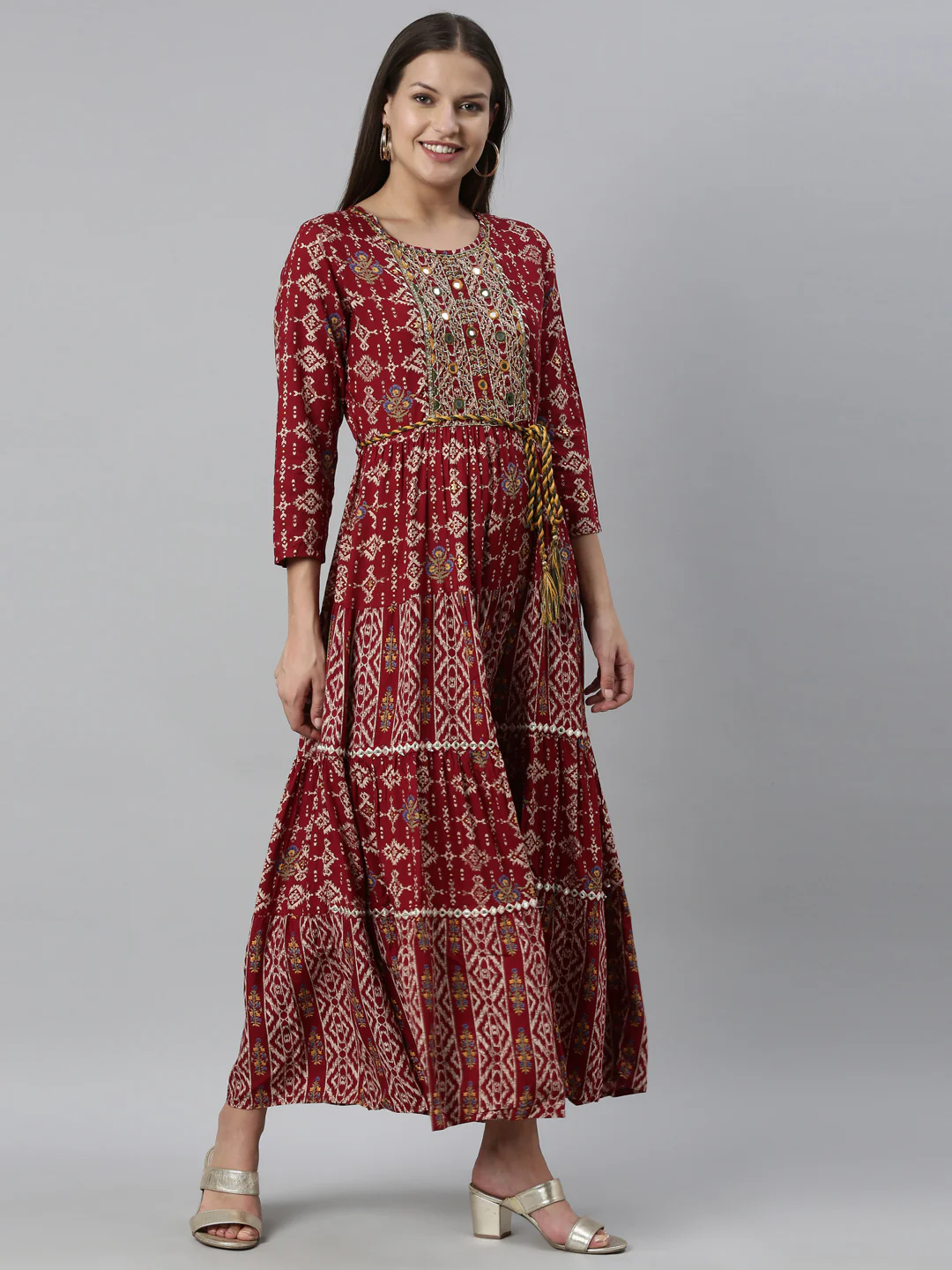 Neerus Maroon Color Slub Rayon Fabric Kurta - Image 4