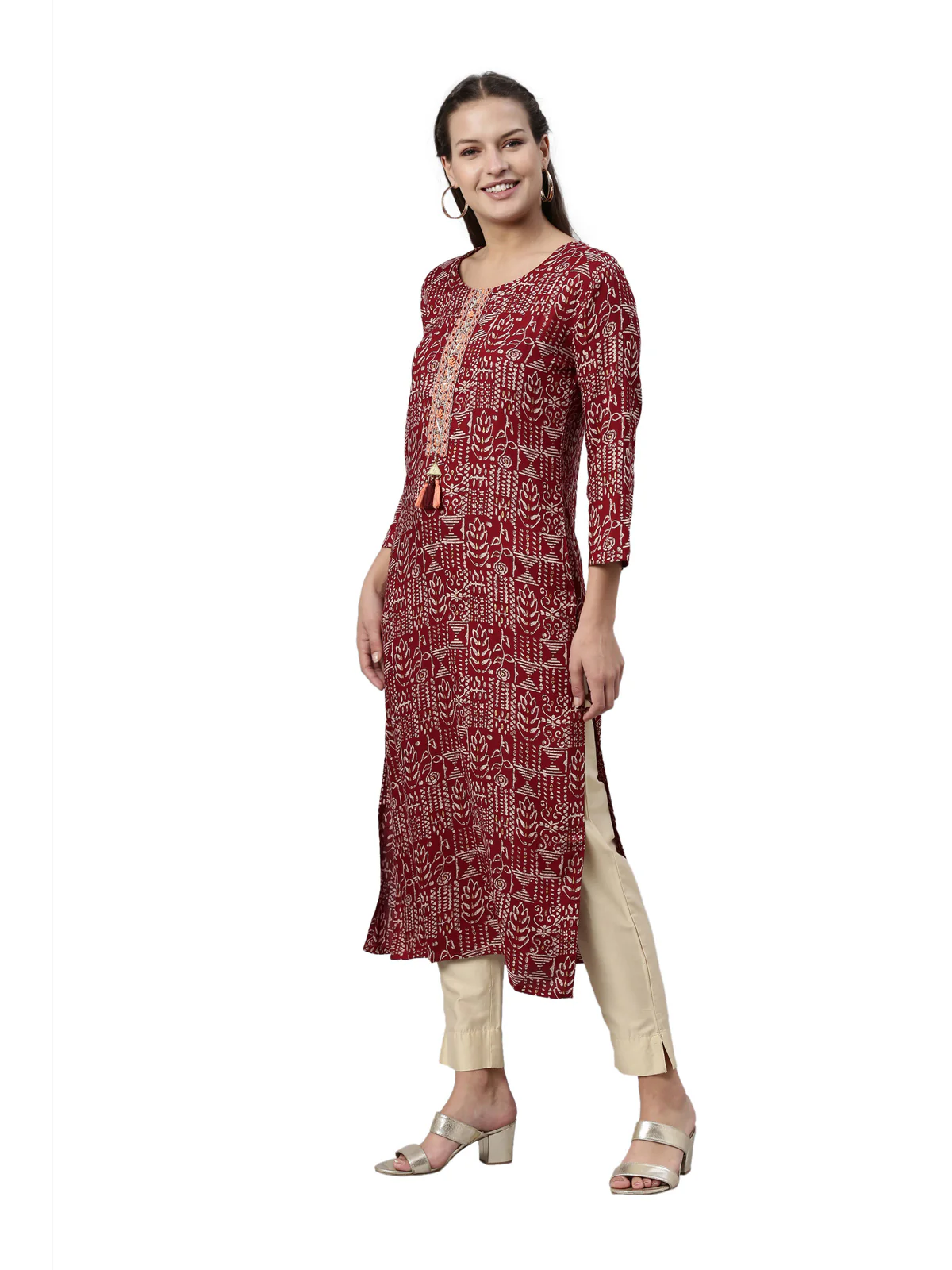 Neerus Maroon Color Slub Rayon Fabric Kurta - Image 3
