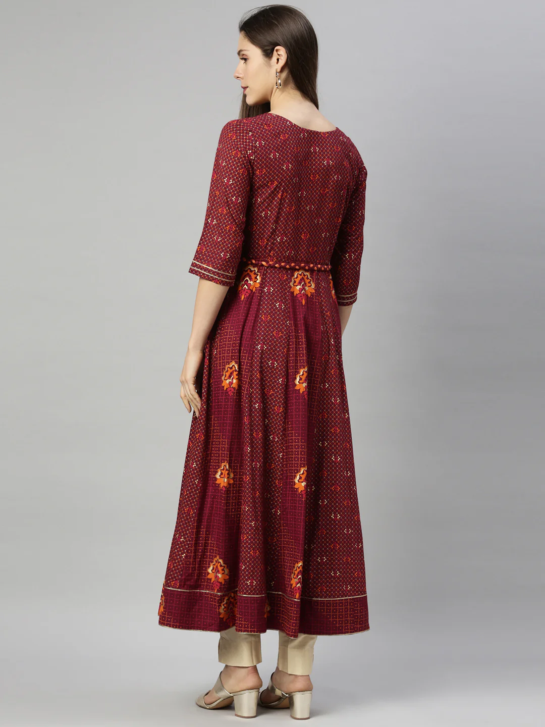 Neerus Maroon Color Slub Riyon Fabric Tunic - Image 6
