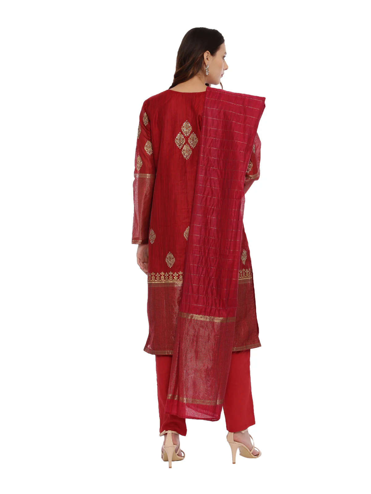 Neerus Maroon Embellished Kurta With Pant & Dupatta - Image 4
