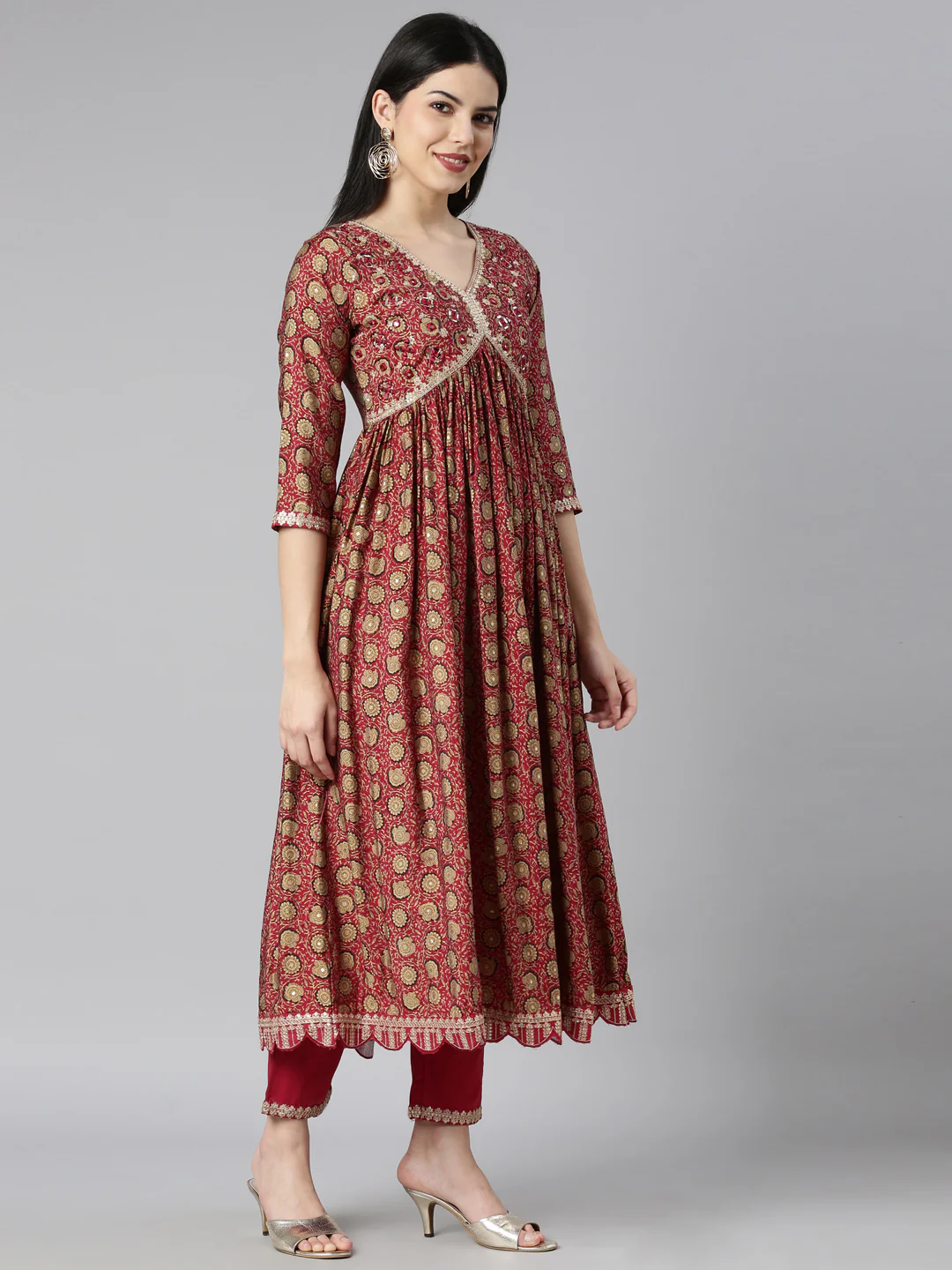 Neerus Maroon Pleated Straight Floral Kurta And Trousers With Dupatta - Image 2