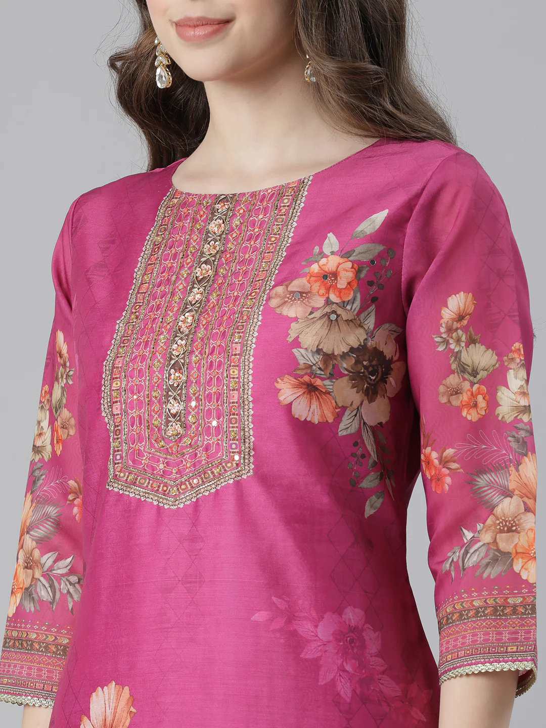 Neerus Maroon Printed Straight Kurta and Trousers With Dupatta - Image 4
