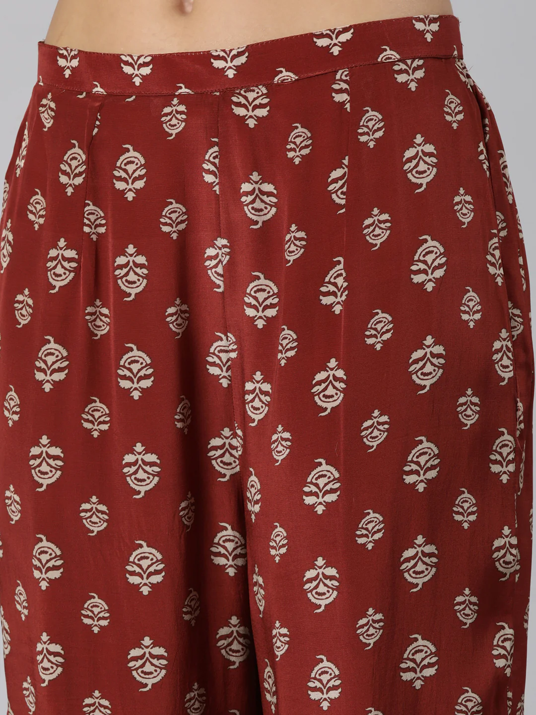 Neerus Maroon Regular Straight Floral Kurta And Trousers - Image 6