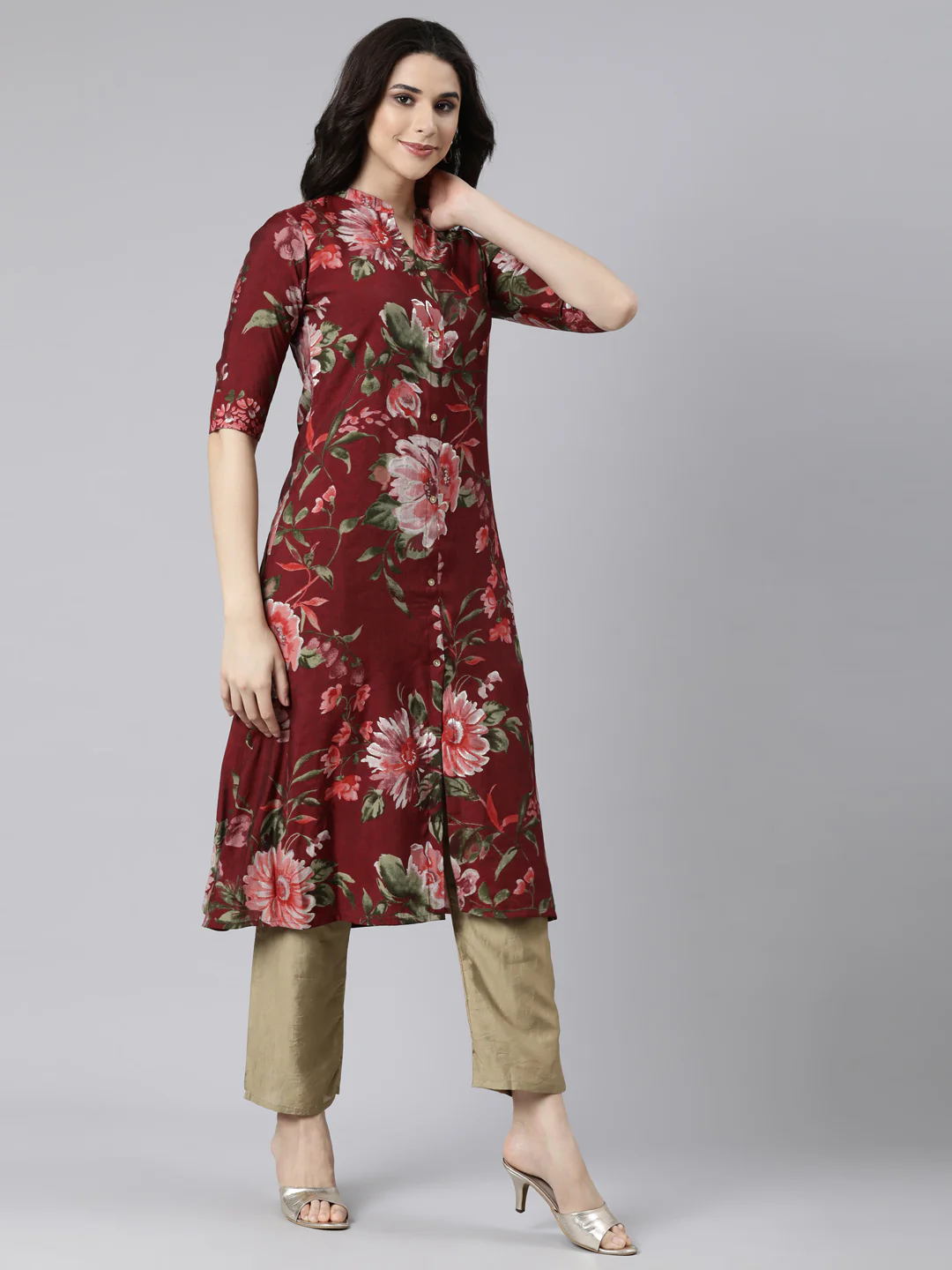 Neerus Maroon Regular Straight Floral Kurta - Image 2