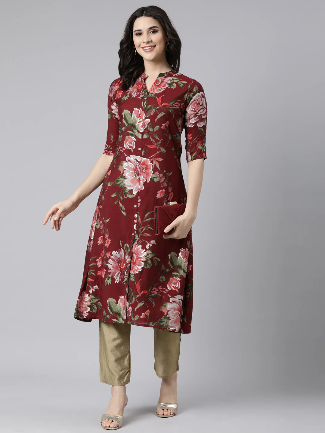 Neerus Maroon Regular Straight Floral Kurta - Image 5