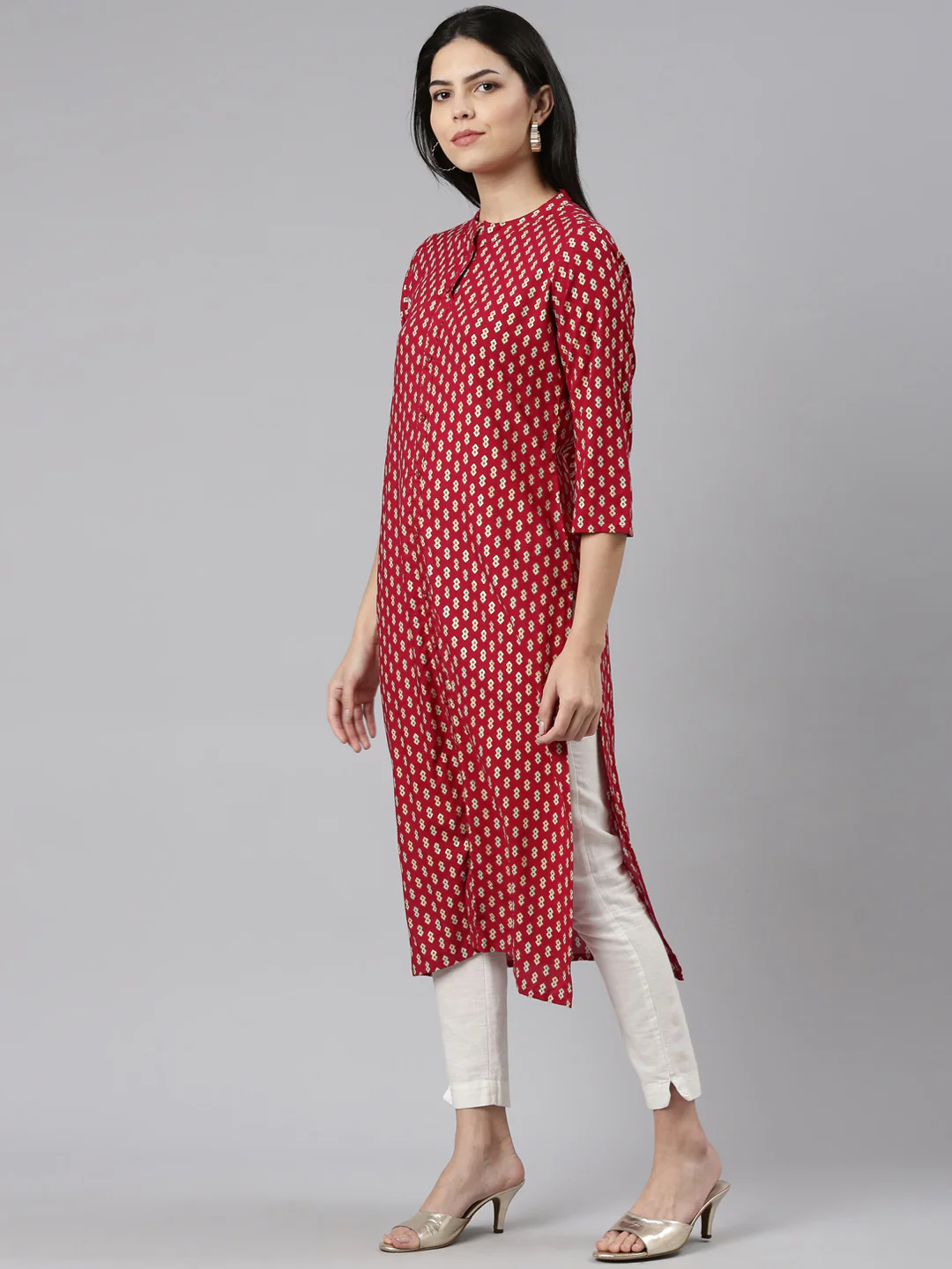 Neerus Maroon Regular Straight Printed Kurta - Image 2