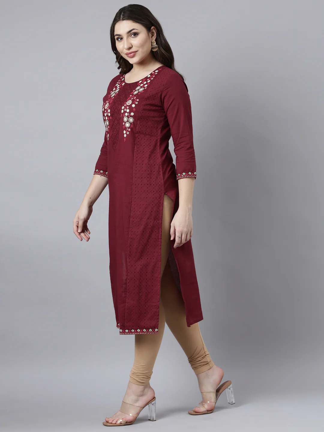 Neerus Maroon Regular Straight Solid Kurta - Image 2