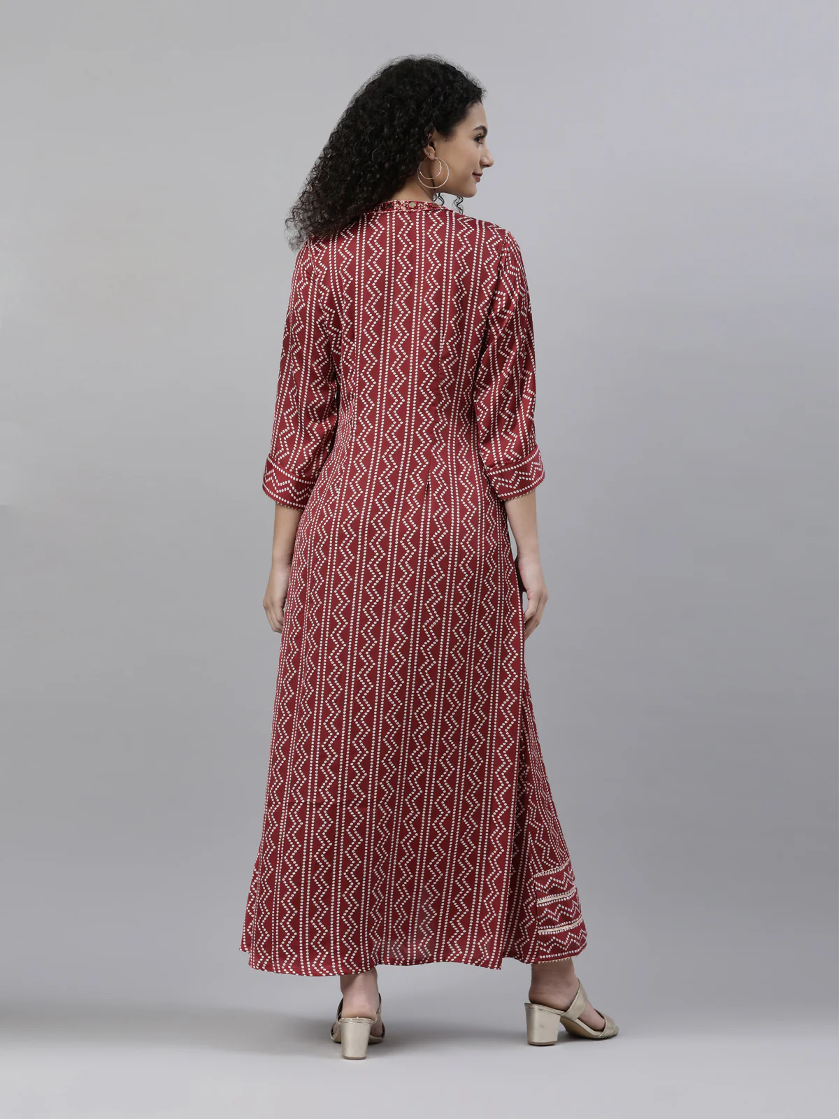 Neerus Maroon Straight Casual Printed Dress - Image 3