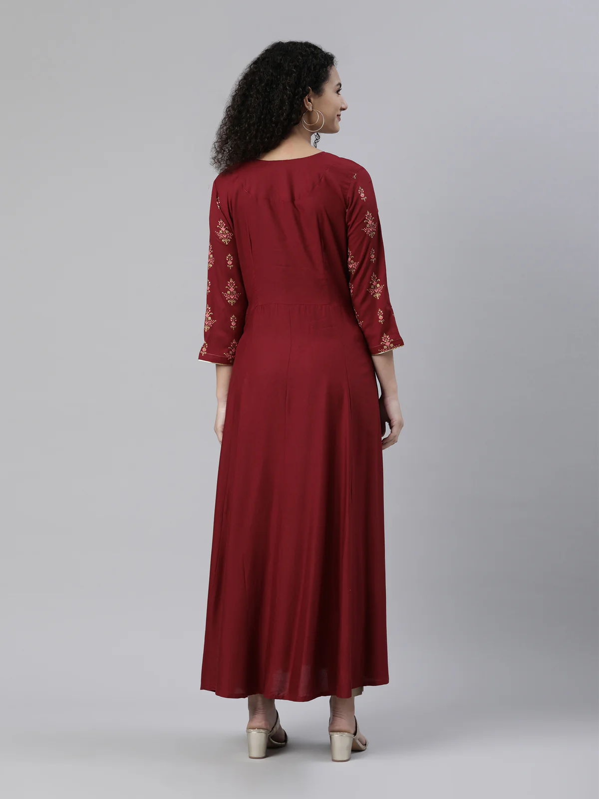 Neerus Maroon Straight Ethnic Printed Dress - Image 3