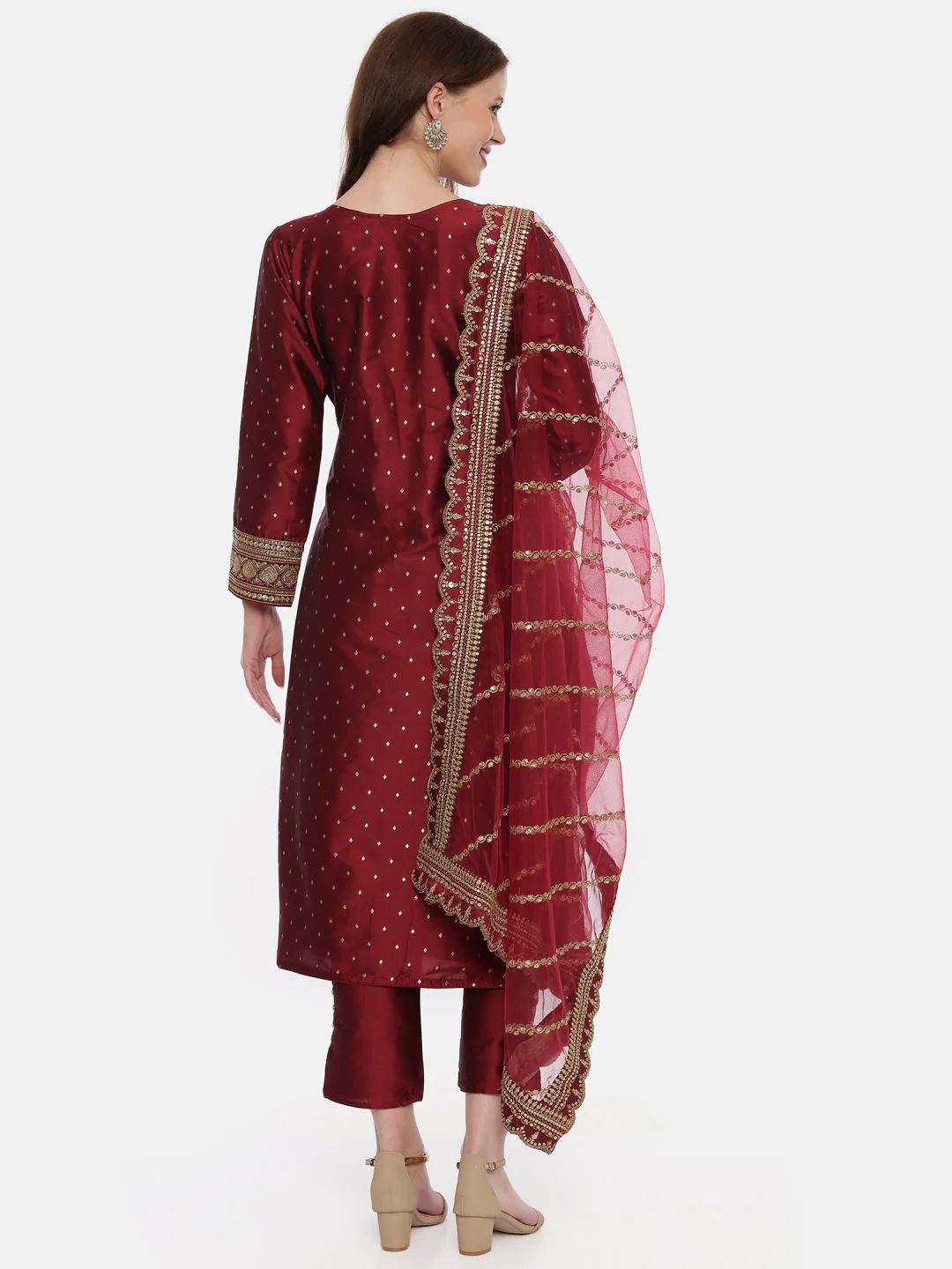 Neerus Maroon Textured Kurta With Pant & Dupatta - Image 3