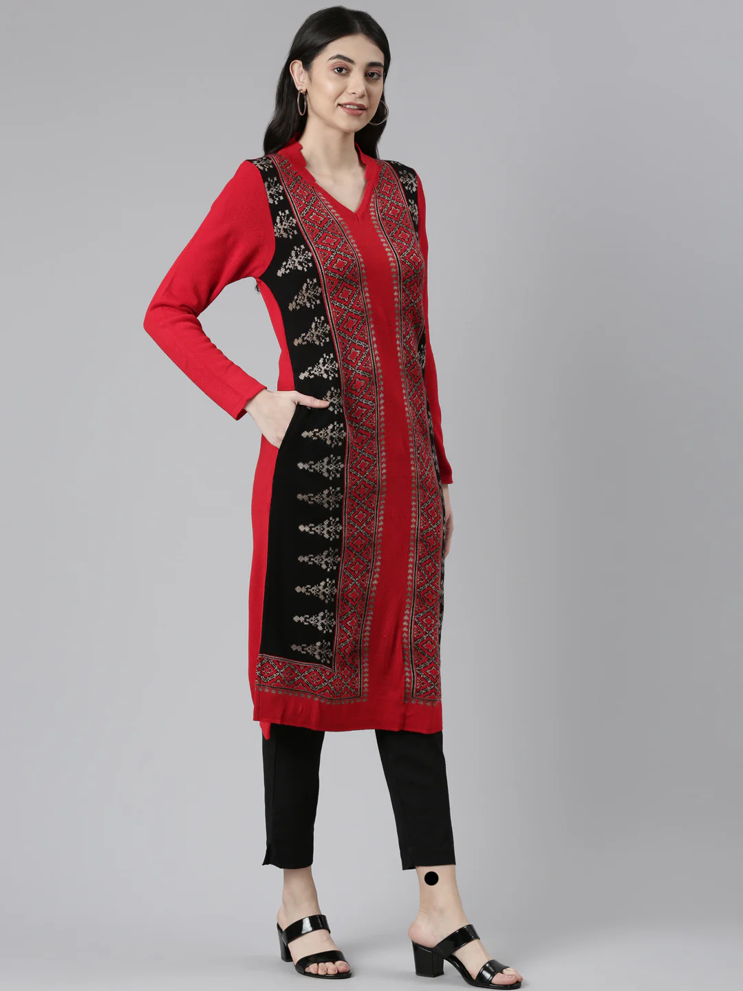 Neerus Multi Straight Printed Cotton Wool Kurta - Image 2