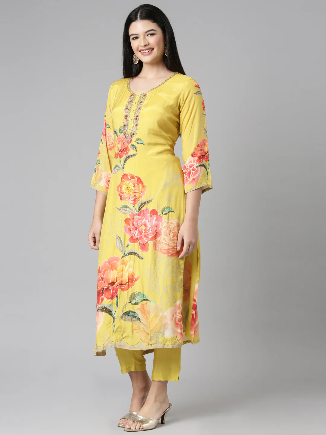 Neerus Mustard Casual Floral Straight Kurta and Trousers With Dupatta - Image 2