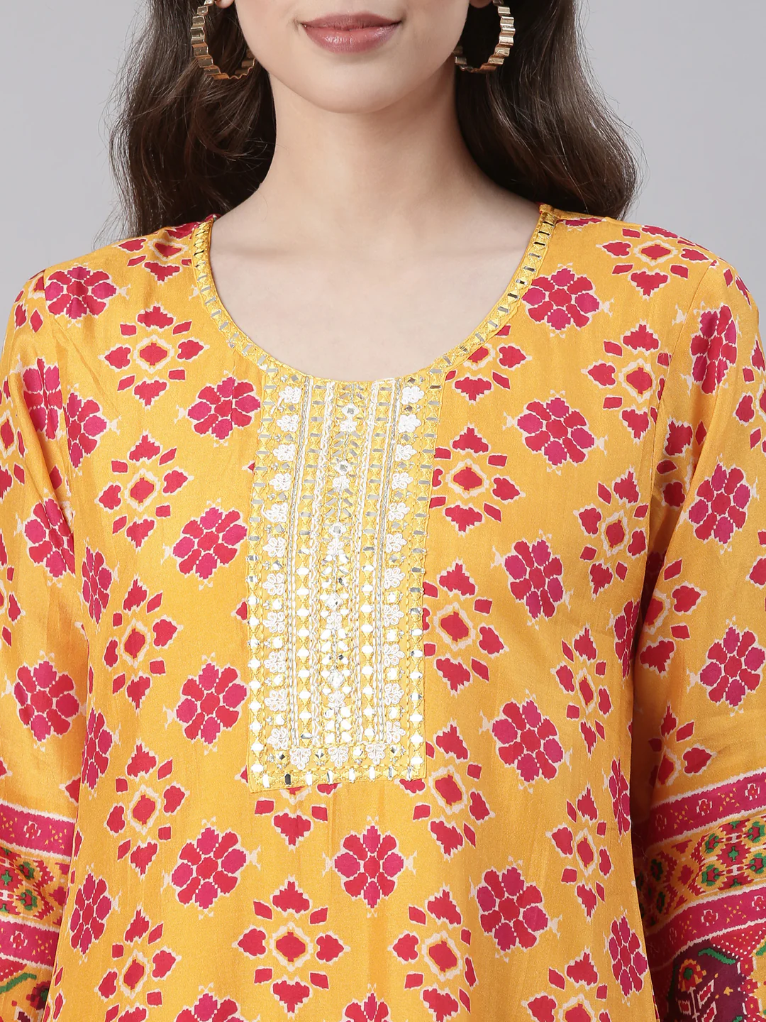Neerus Mustard Printed Straight Kurta and Trousers - Image 4