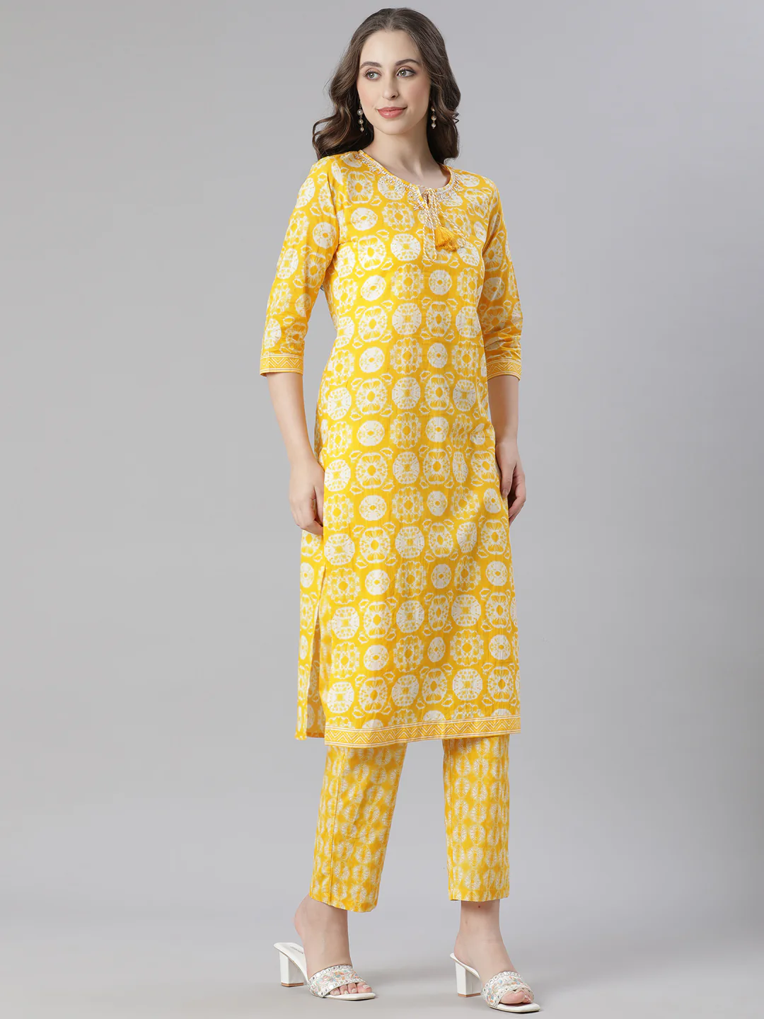 Neerus Mustard Printed Straight Kurta and Trousers With Dupatta - Image 2