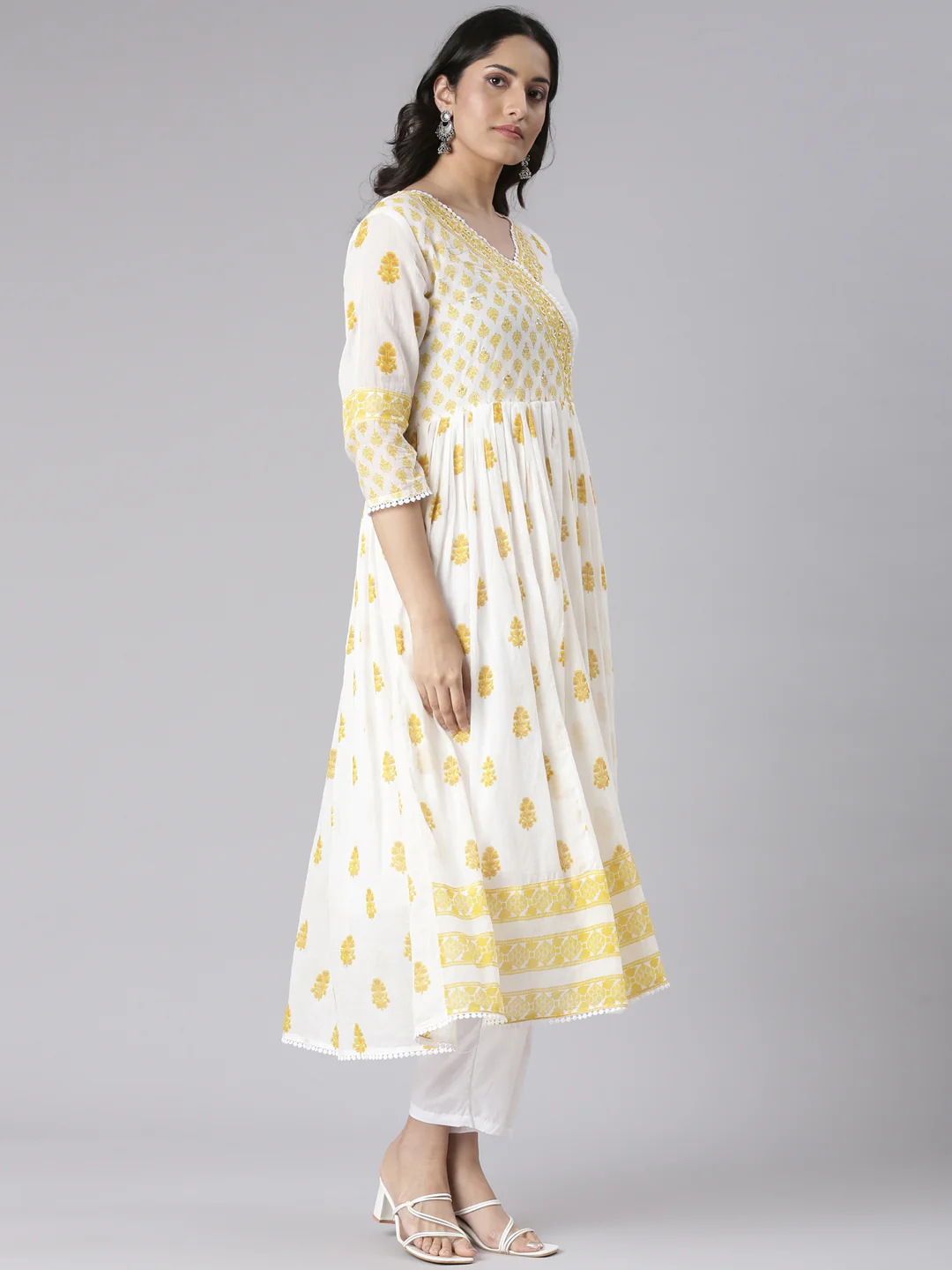 Neerus Mustard Printed Straight Kurta and Trousers With Dupatta - Image 2