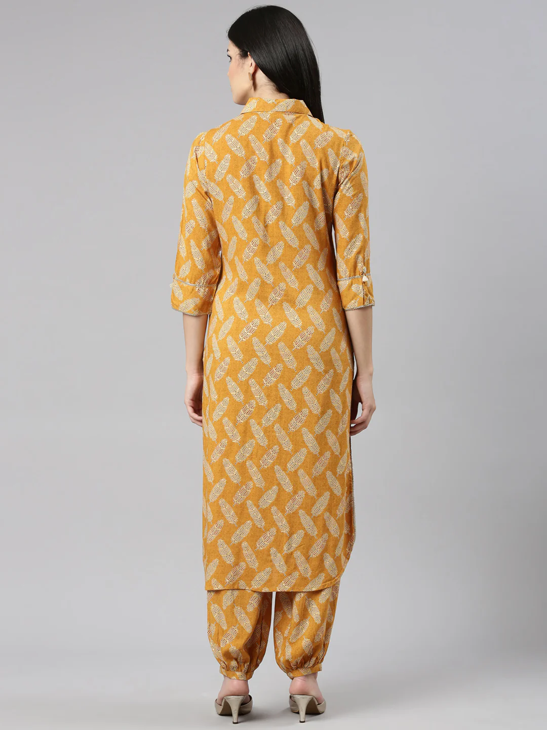 Neerus Mustard Regular Straight Printed Kurta And Salwar - Image 3